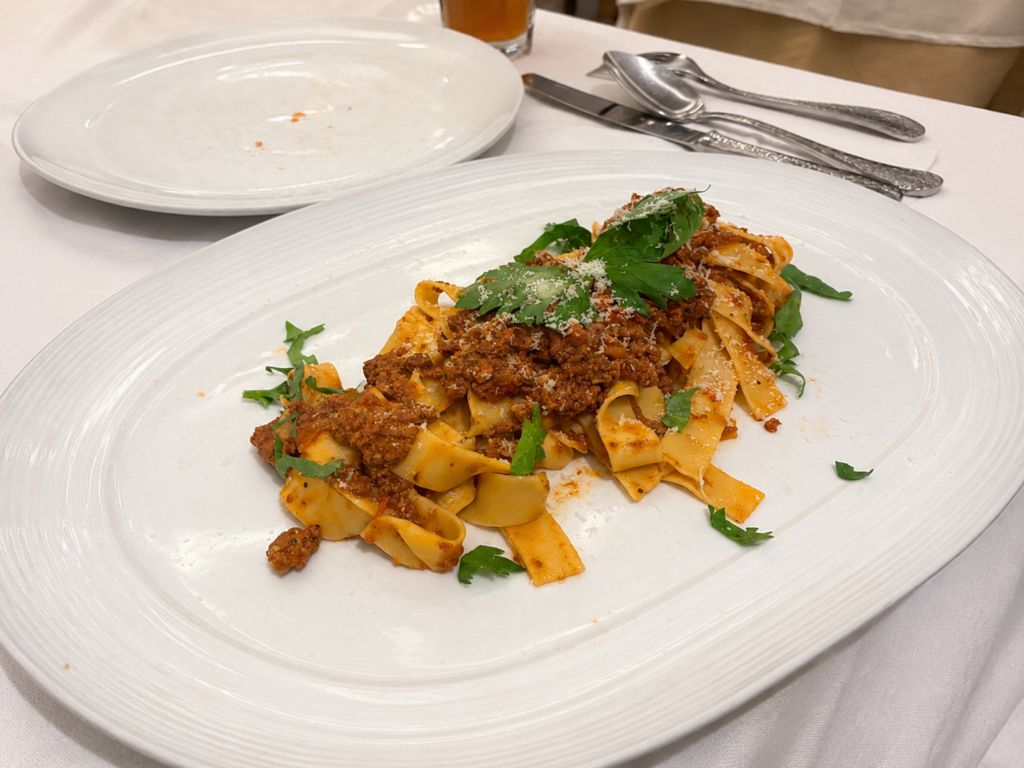 Massimo（マッシモ）で食べたお肉たっぷりのボロネーゼ